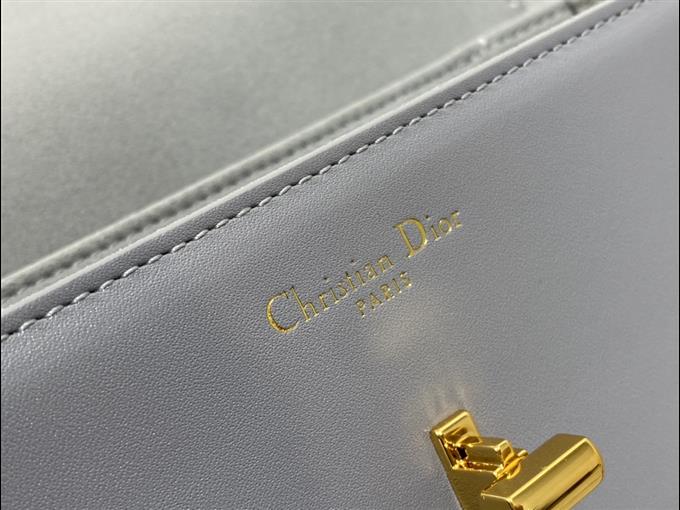 2025228Y650P204624850