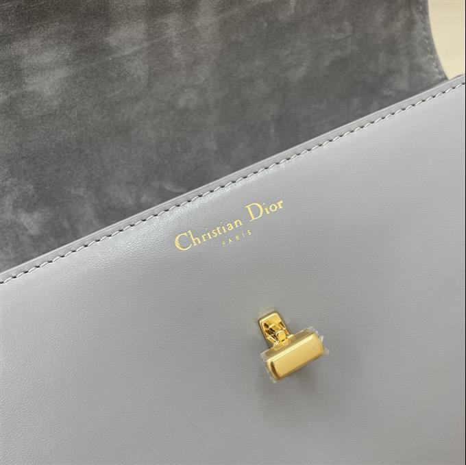 2025228Y650P204625524