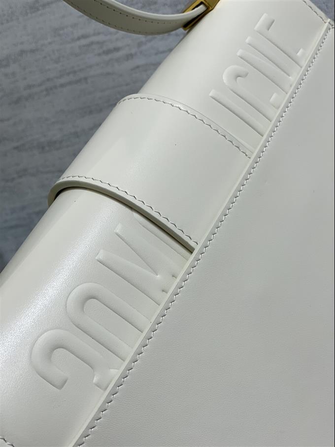 2025228Y680P204617212