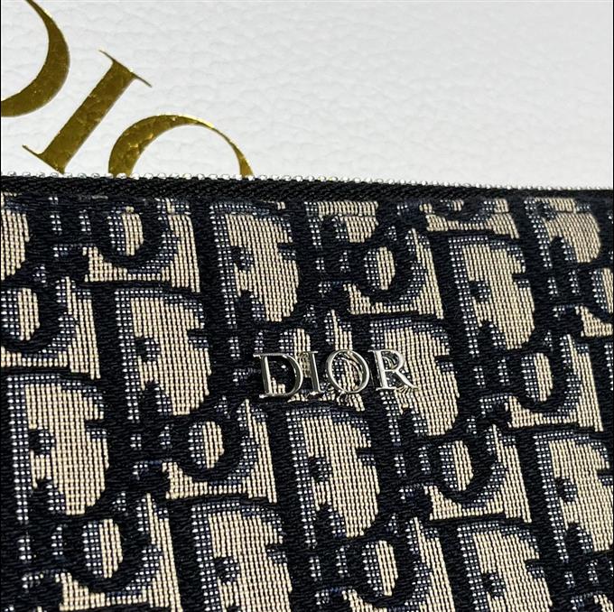 2025228Y240P21204632