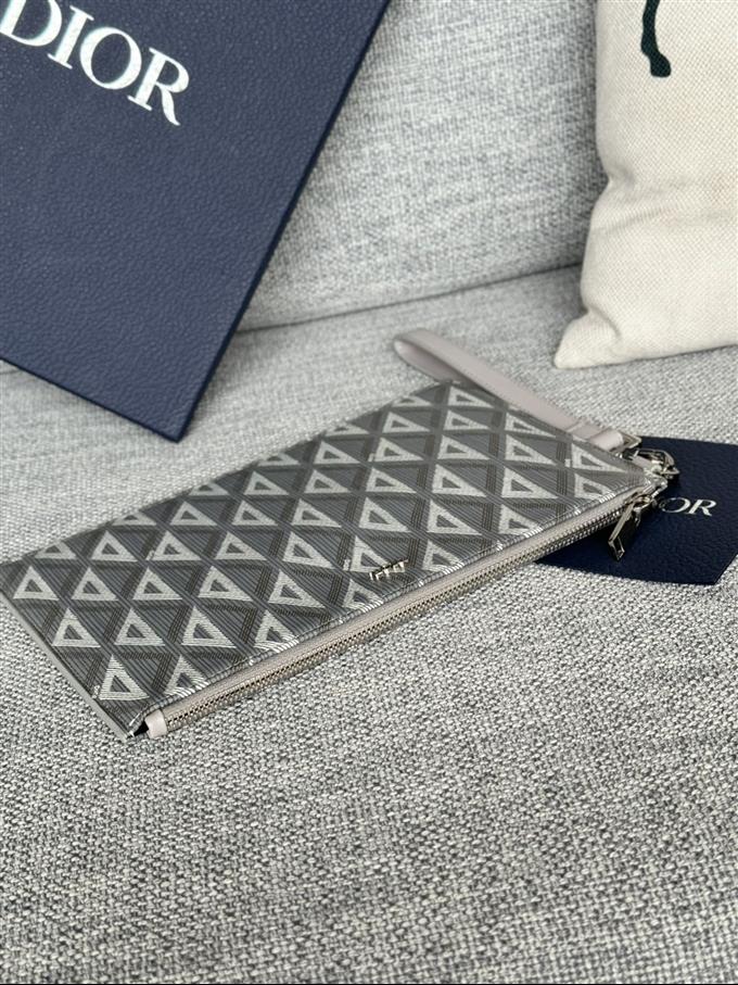 2025228Y260P211144841