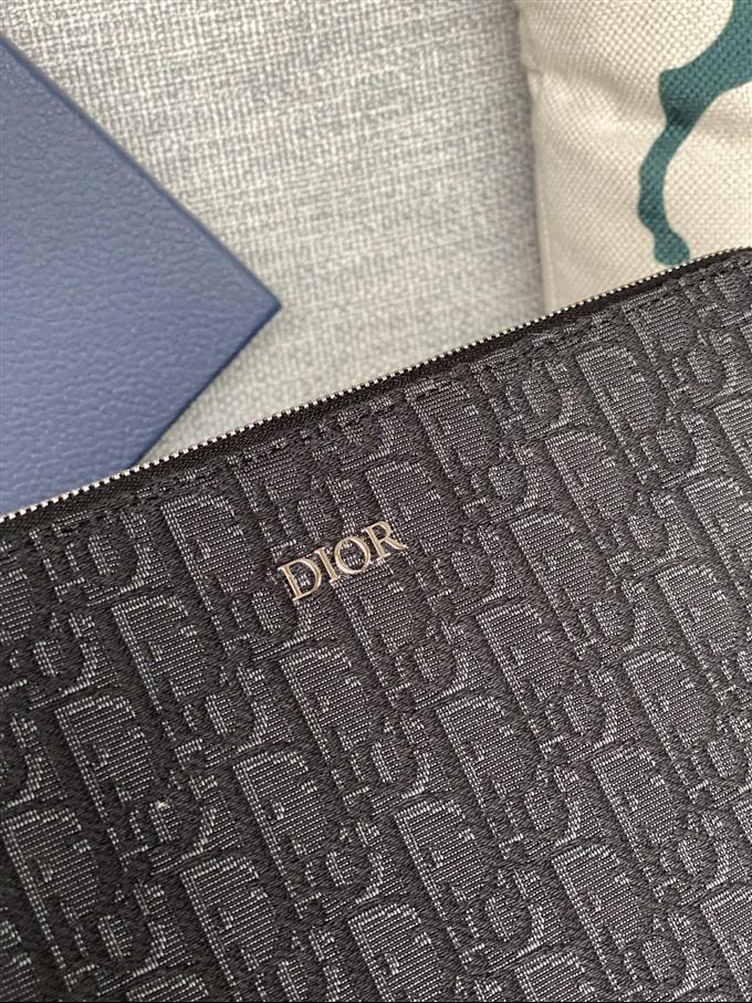 2025228Y270P211145292