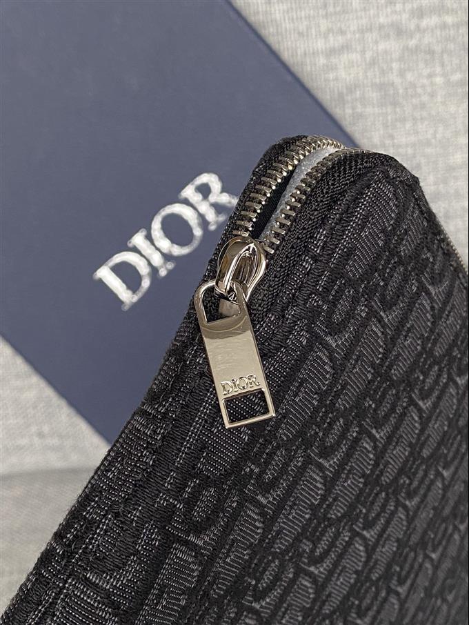 2025228Y270P211145307