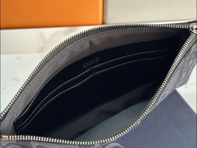 2025228Y350P211146658