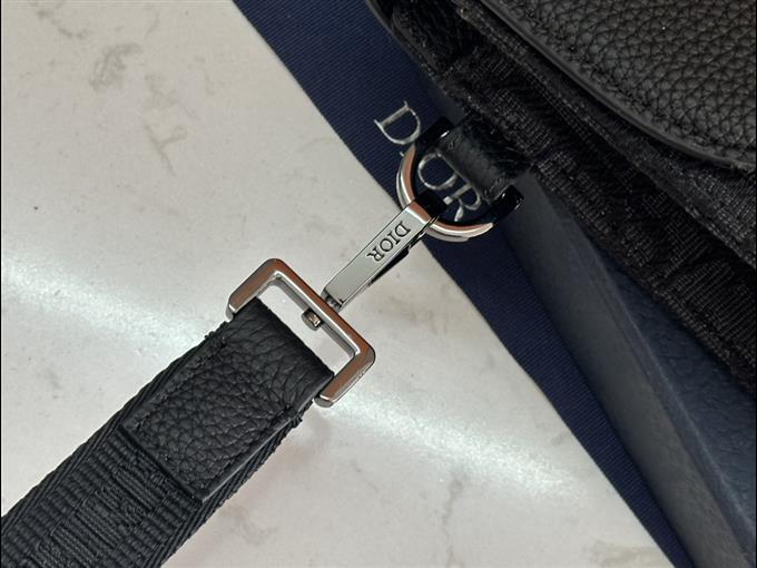 2025228Y400P211146348