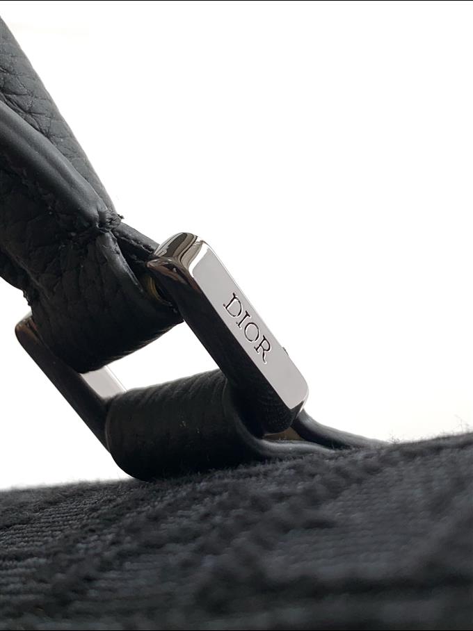 2025228Y460P203144970