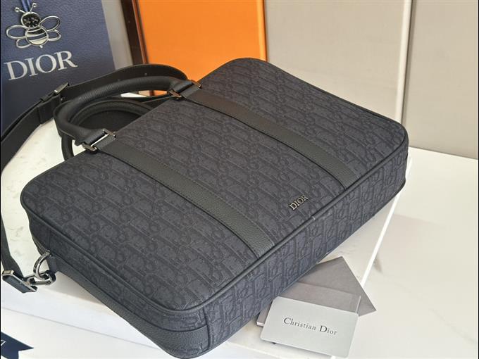 2025228Y580P221113348