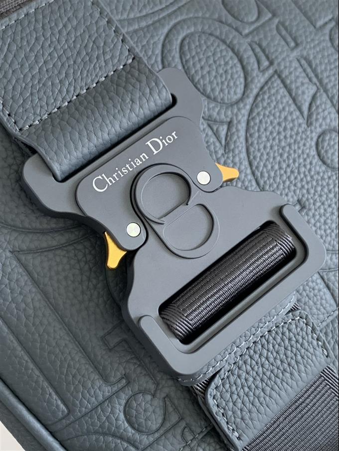 2025228Y550P21236188