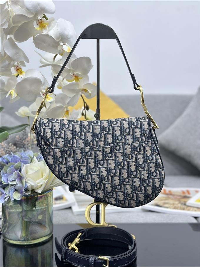 2025228Y550P21236407