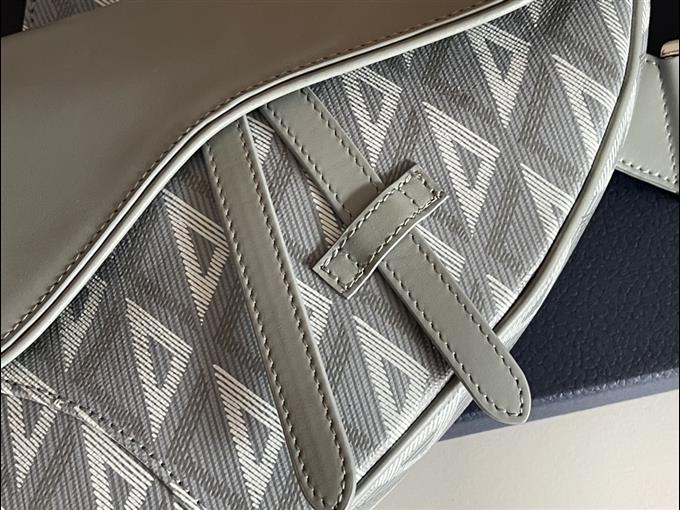 2025228Y580P212317689