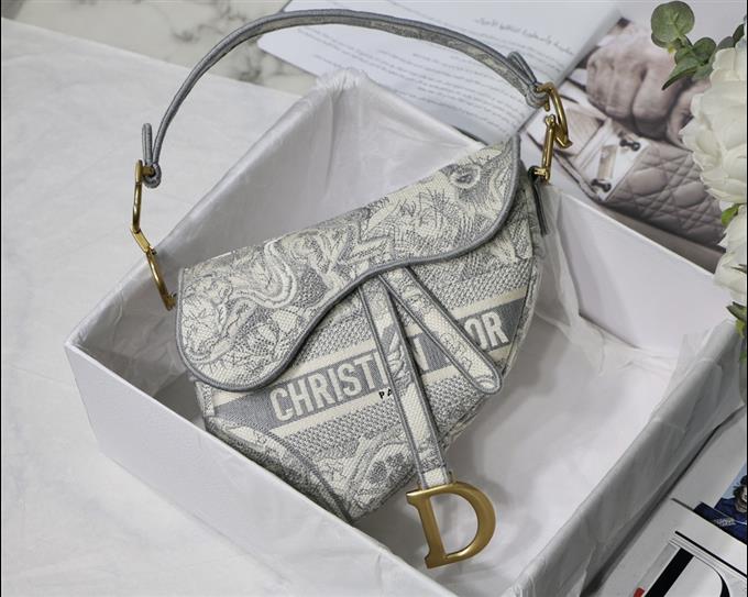 2025228Y580P212338100