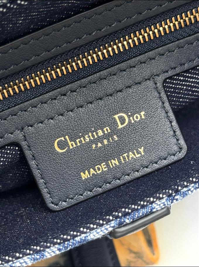 2025228Y600P21237924