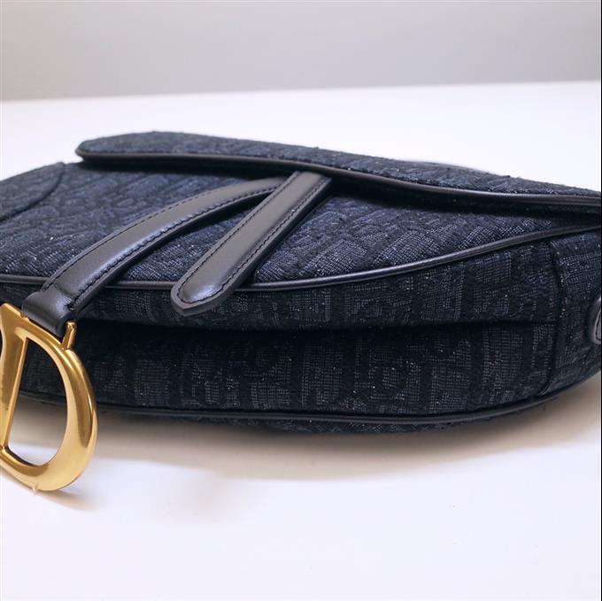 2025228Y600P21238991