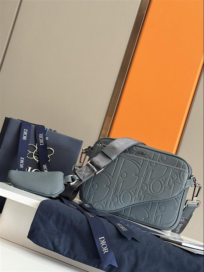 2025228Y620P212318179