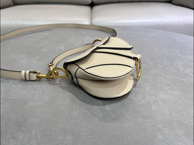 2025228Y630P212310951