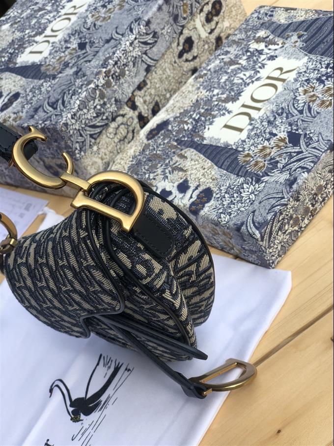 2025228Y650P21230737