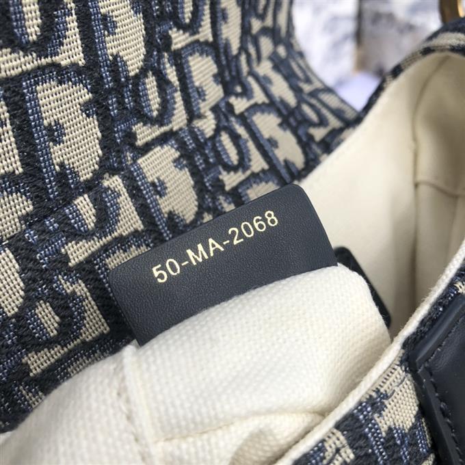 2025228Y650P21230832