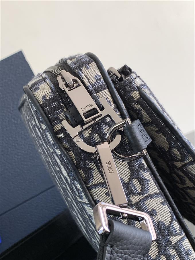 2025228Y660P21230927