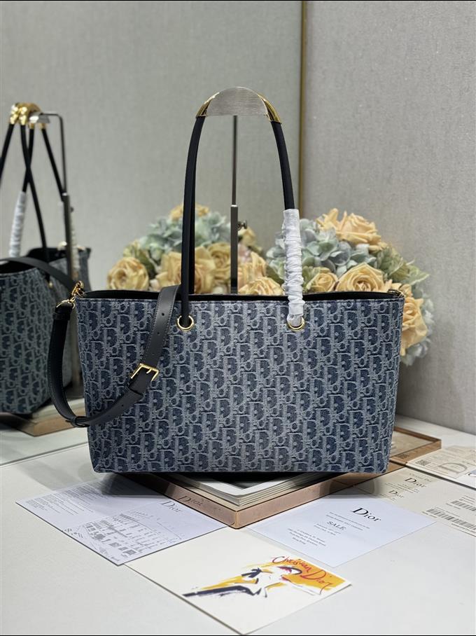 2025228Y800P212653817