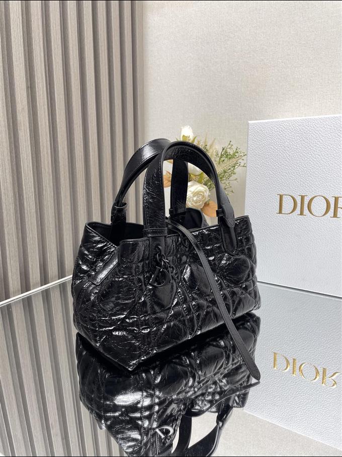 2025228Y800P212654821