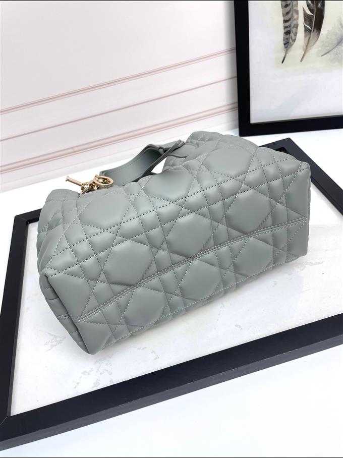 2025228Y800P212656464