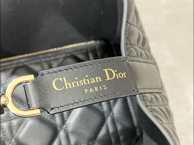 2025228Y800P212657512