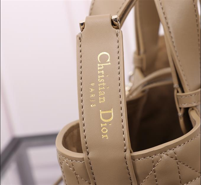 2025228Y800P21265756