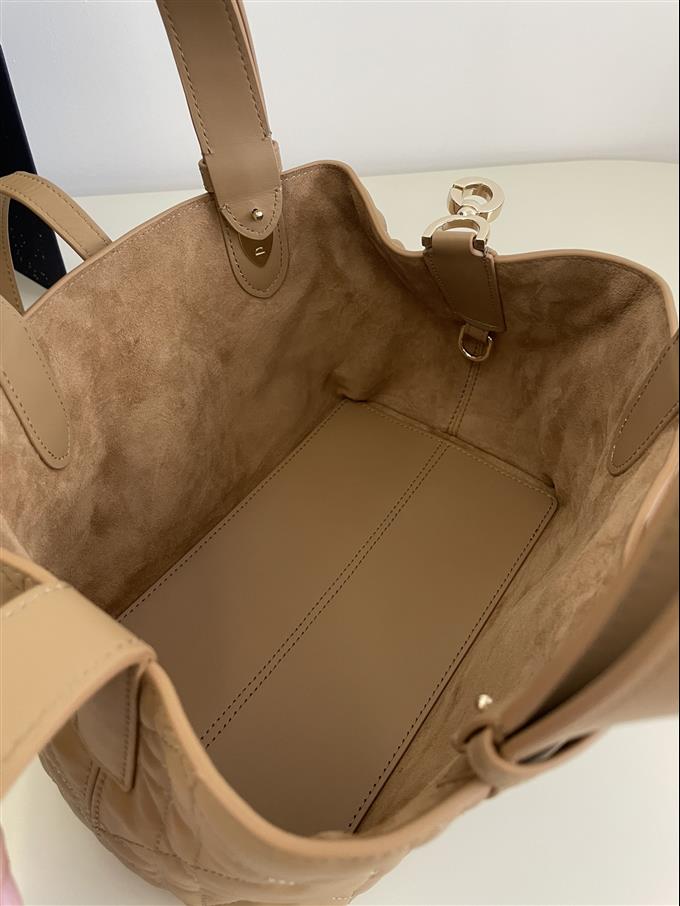 2025228Y800P21265859