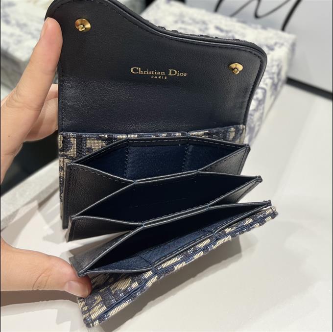 2025228Y200P203556369