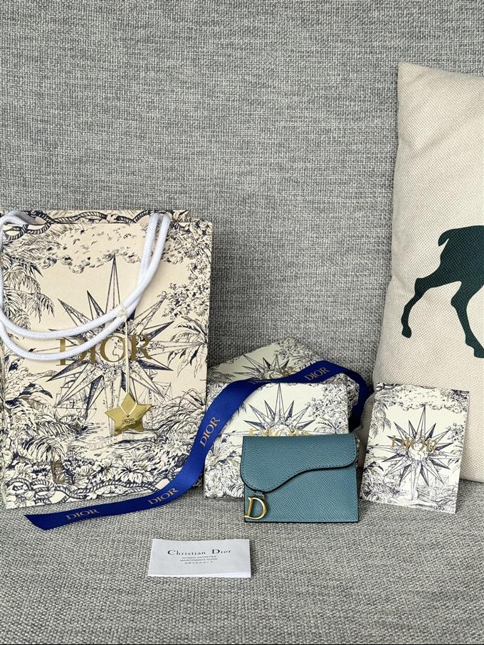 2025228Y200P20371561