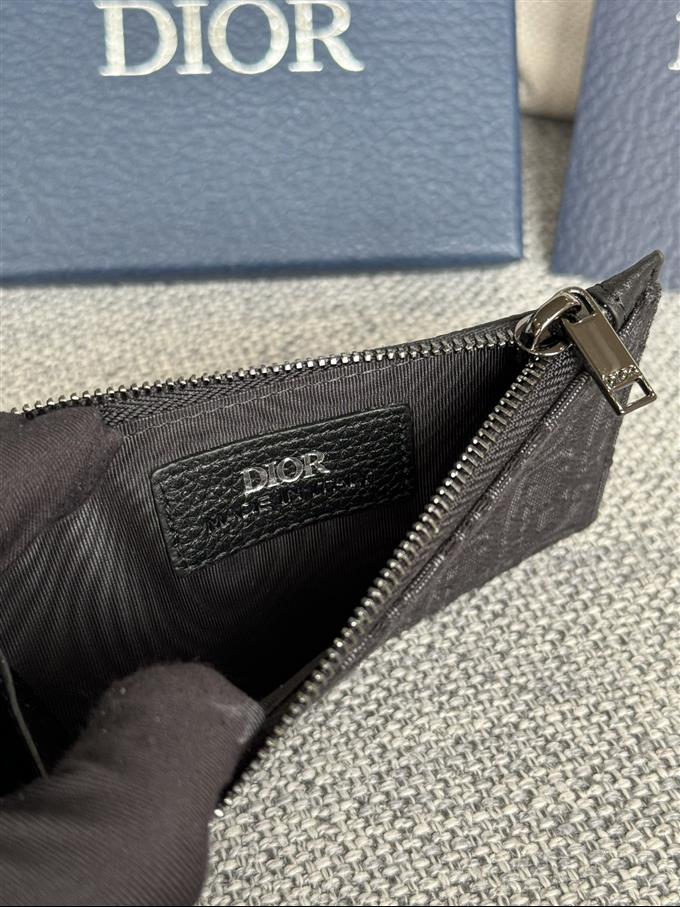 2025228Y200P20372395