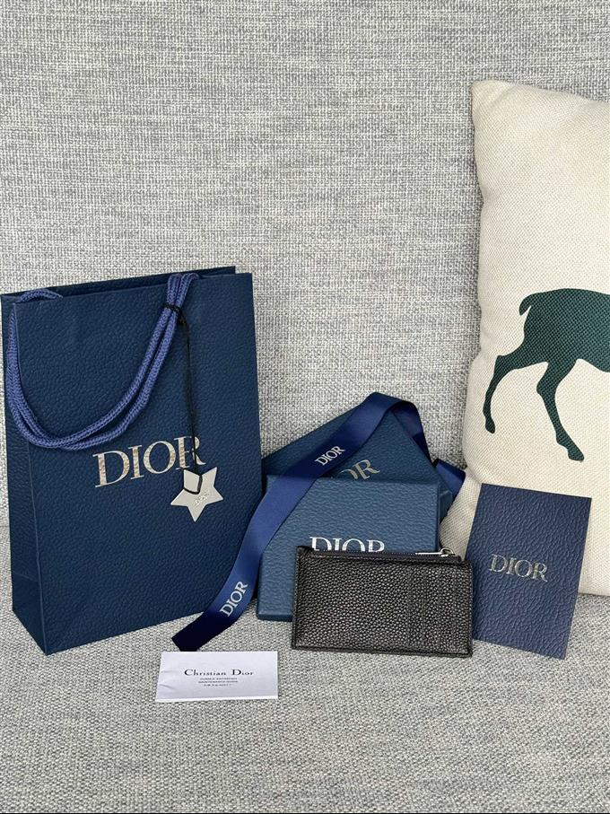 2025228Y200P20372425