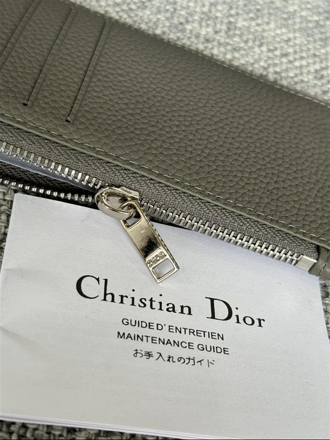 2025228Y200P20372632