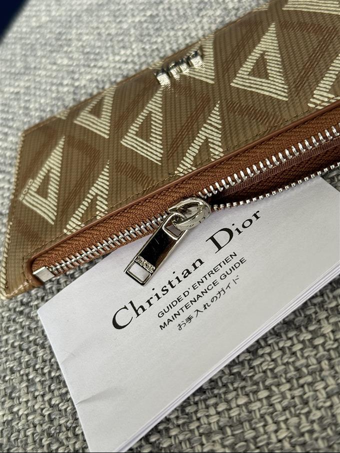 2025228Y200P20373497