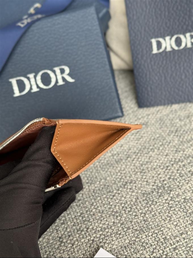 2025228Y200P20373545