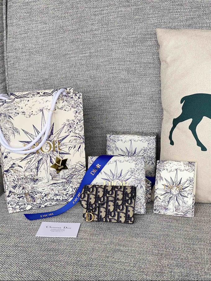 2025228Y200P20373846