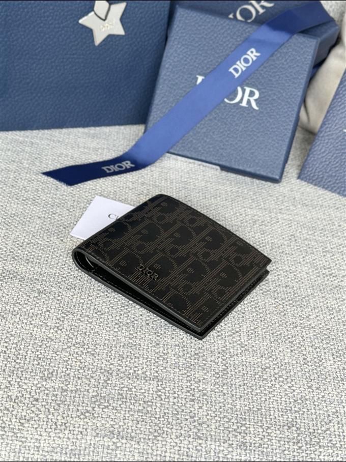 2025228Y210P18204606