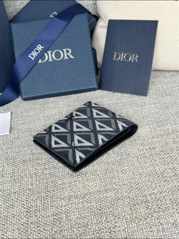 2025228Y210P18214627