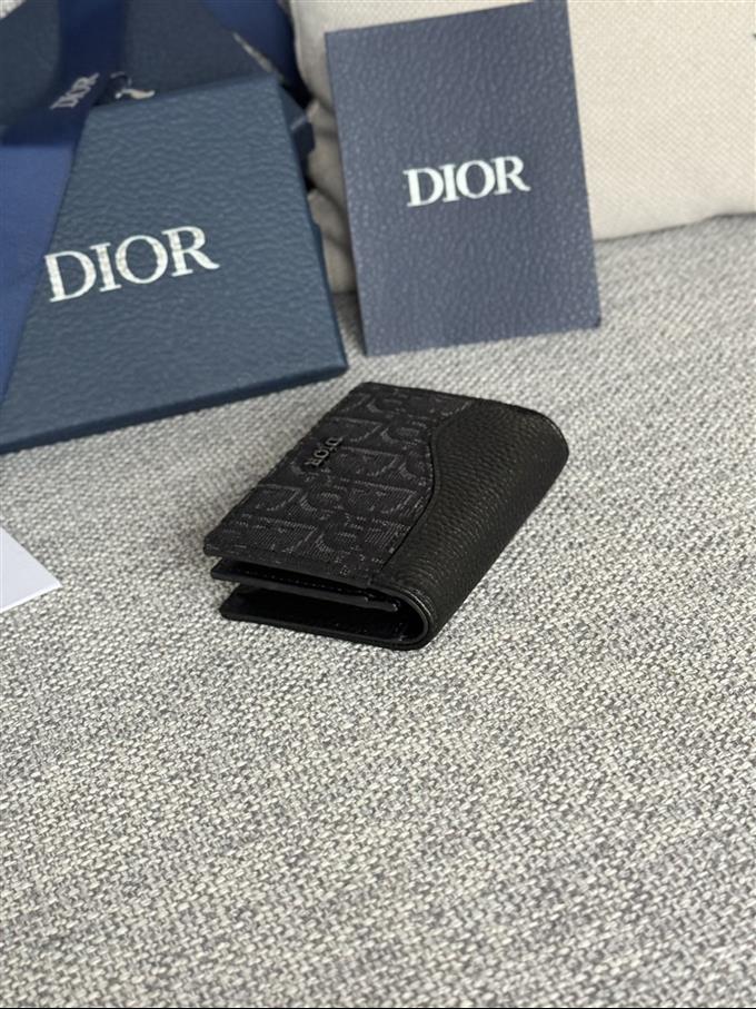 2025228Y240P203641572