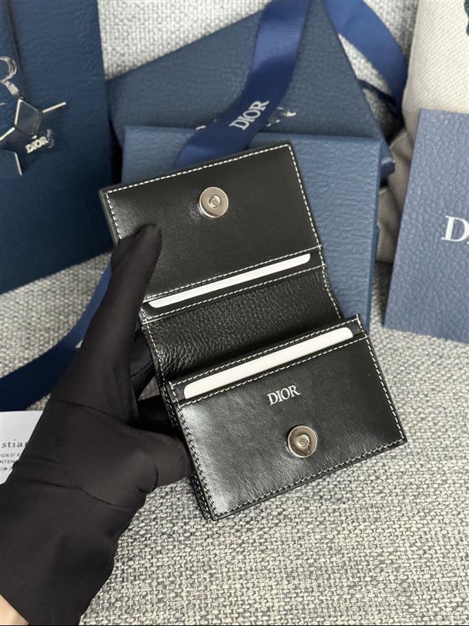 2025228Y240P203641886