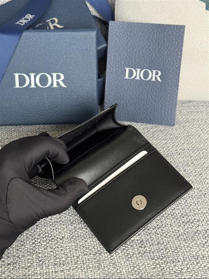 2025228Y240P203643175