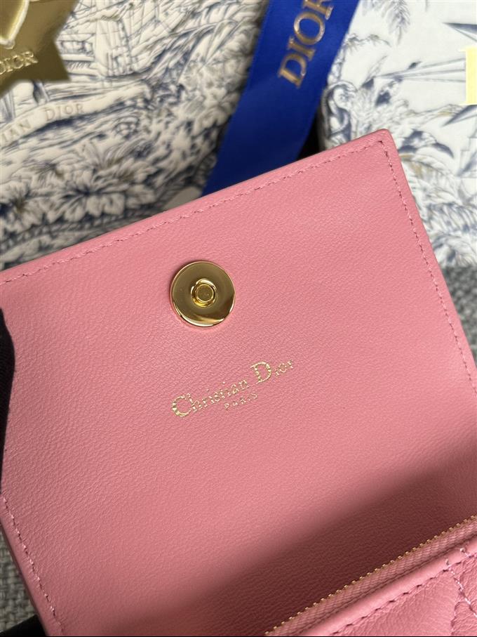 2025228Y240P20375607