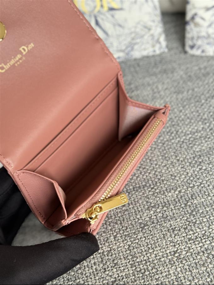 2025228Y240P20376473