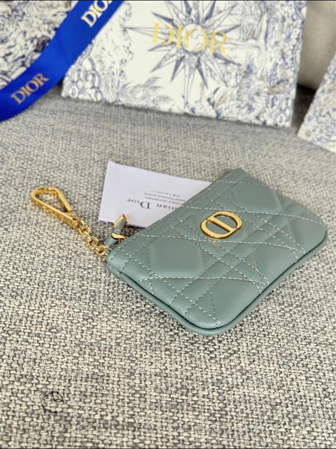 2025228Y250P182127423