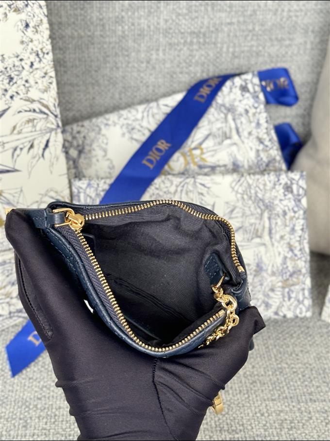 2025228Y250P182128299