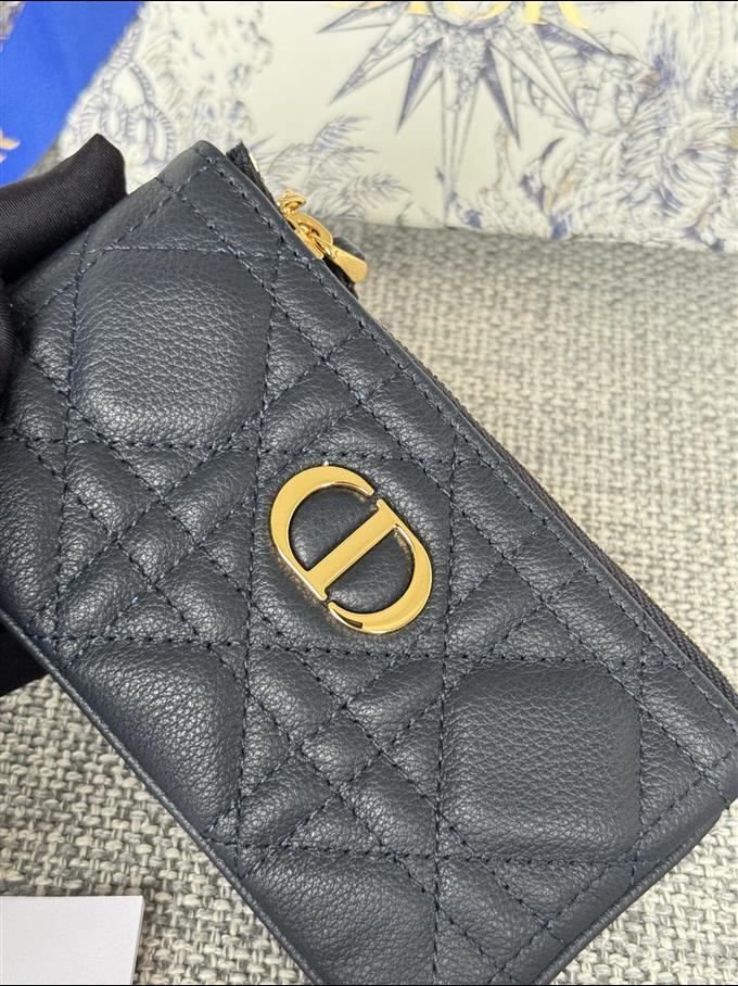 2025228Y250P182128331