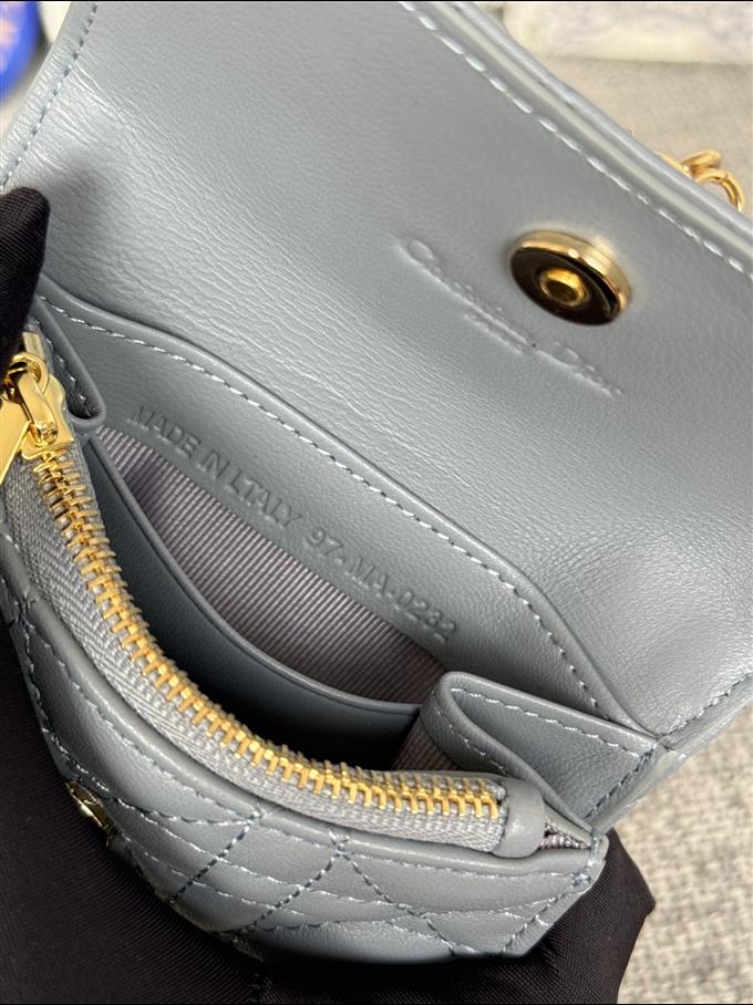 2025228Y250P182129340