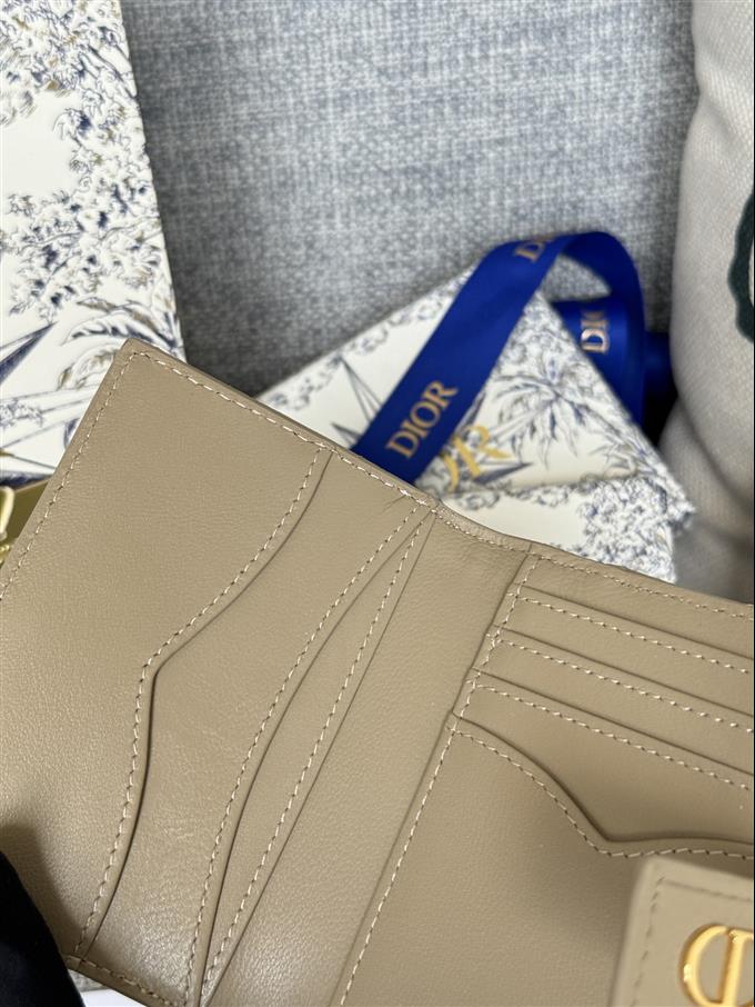 2025228Y250P203545394