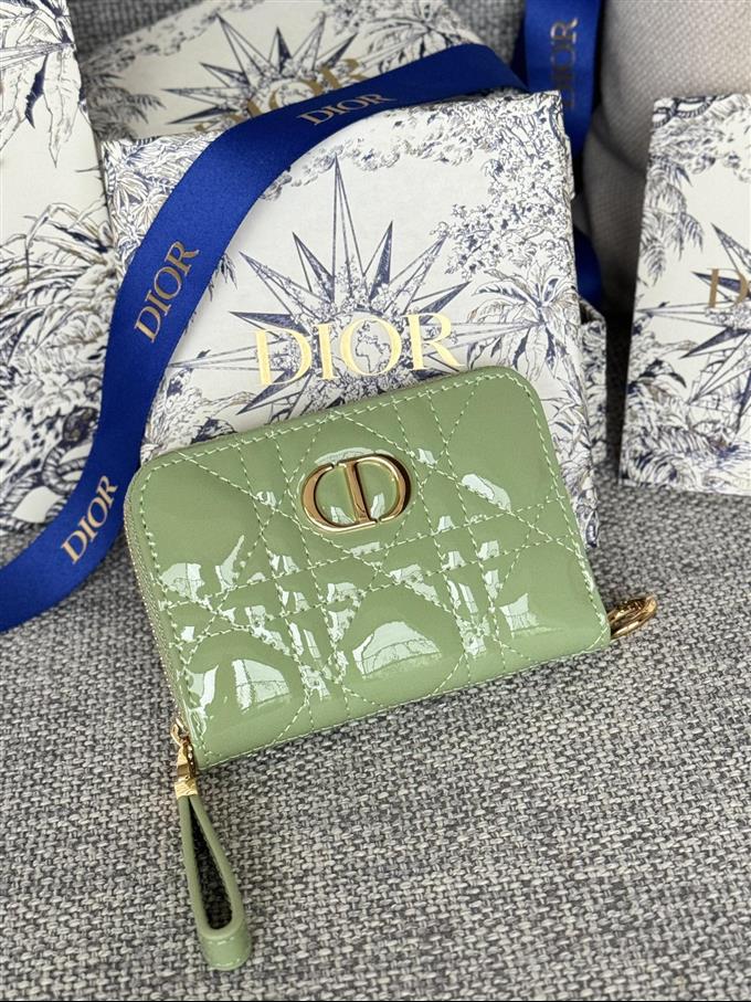 2025228Y270P182136691