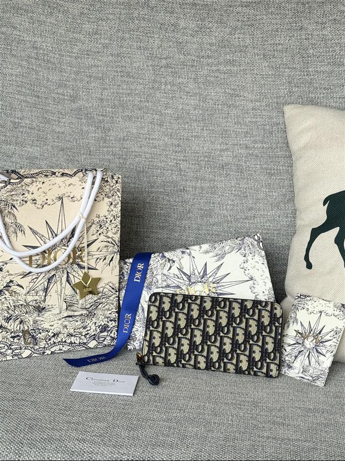 2025228Y270P182137231